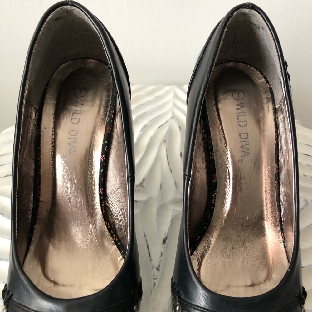 Wild Diva Black Studded Heels 7 Black Pumps with Metal Stud Accents - Picture 11 of 14